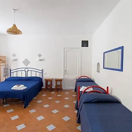 Couette-café Alessandrab&b 4*
