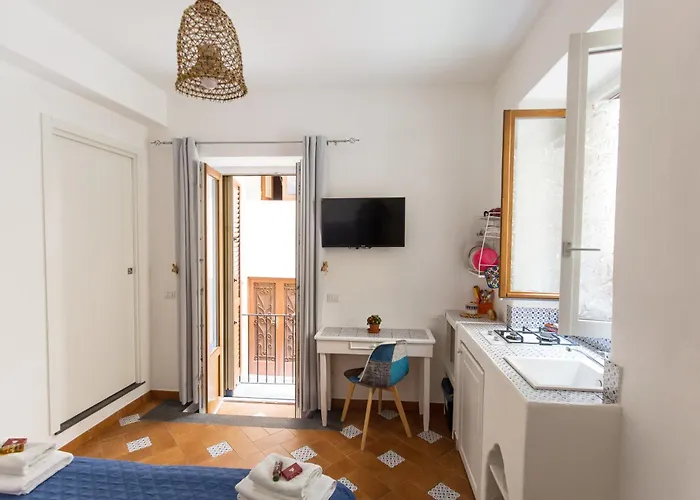 Alessandrab&b Bed and breakfast